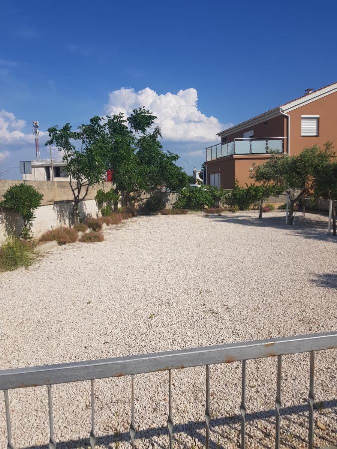 Apartment Sunshine Vir Kültér fotó